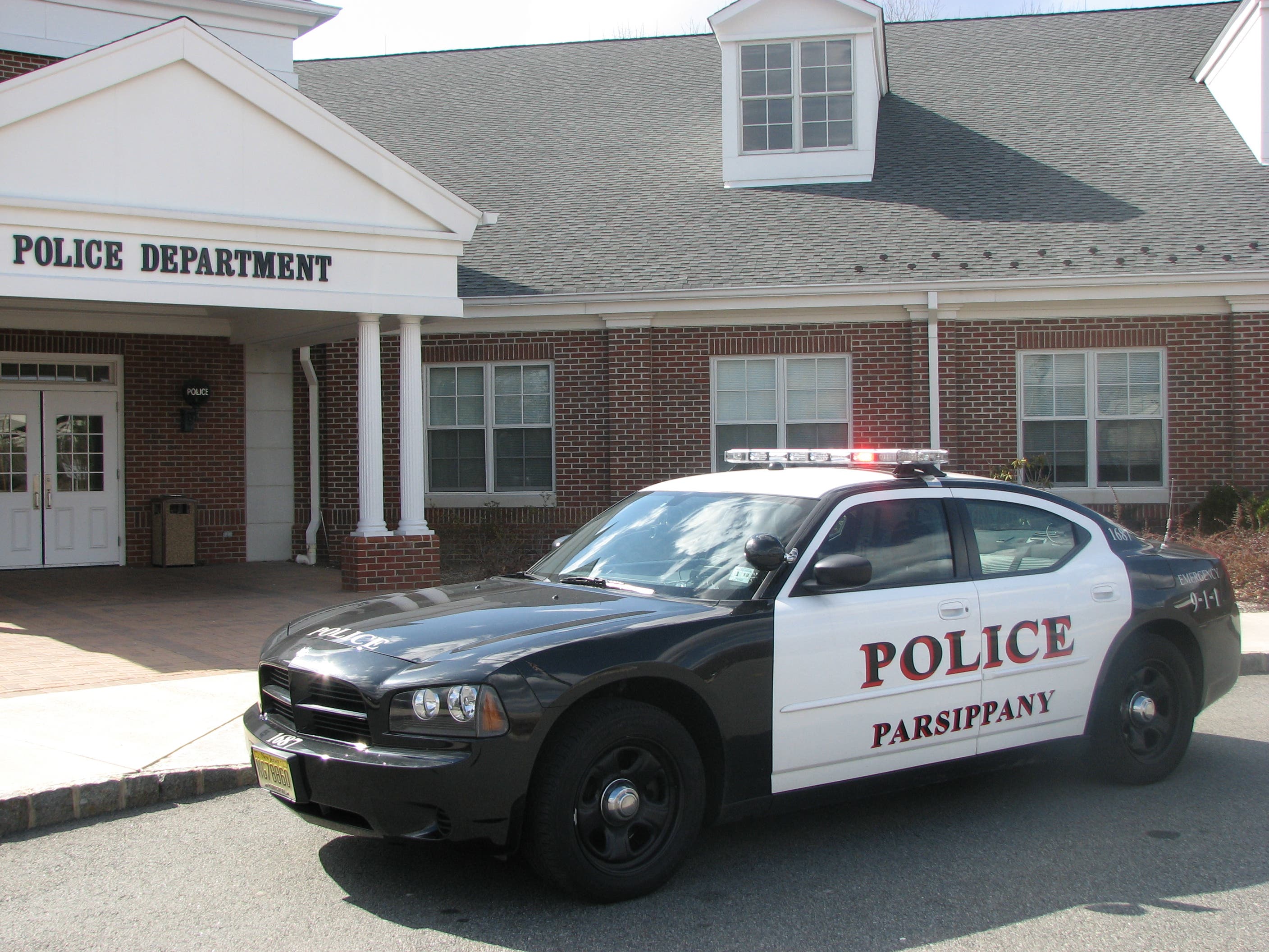 Lake Hiawatha Resident Struggles with Intruder, Township Man Arrested