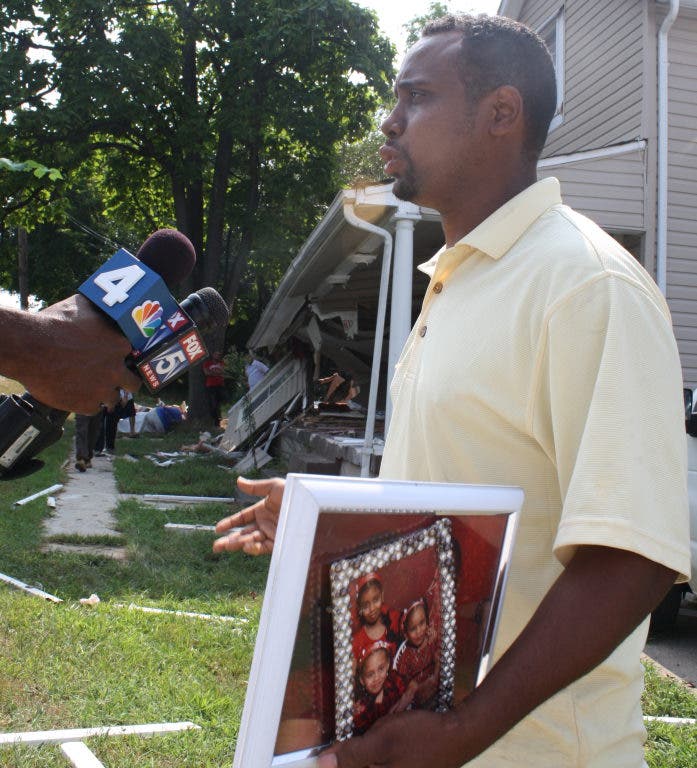 Family Displaced After Drunk Driver Crashes Into Riverdale Park Home ...