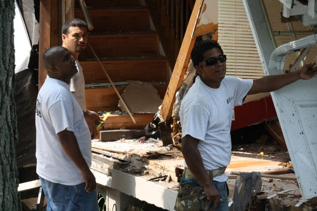 Family Displaced After Drunk Driver Crashes Into Riverdale Park Home ...