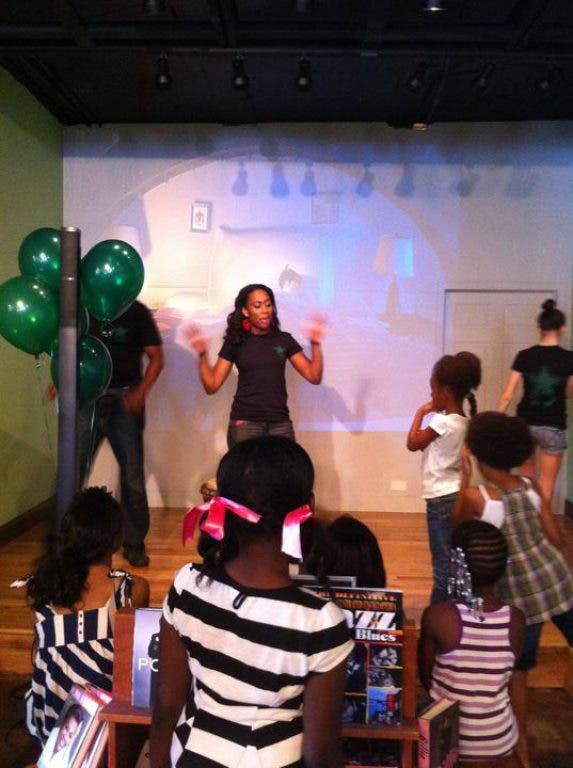 News small post card thumbnail