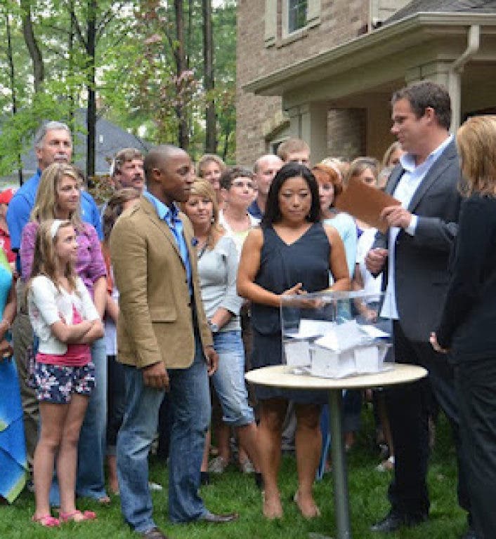 News small post card thumbnail