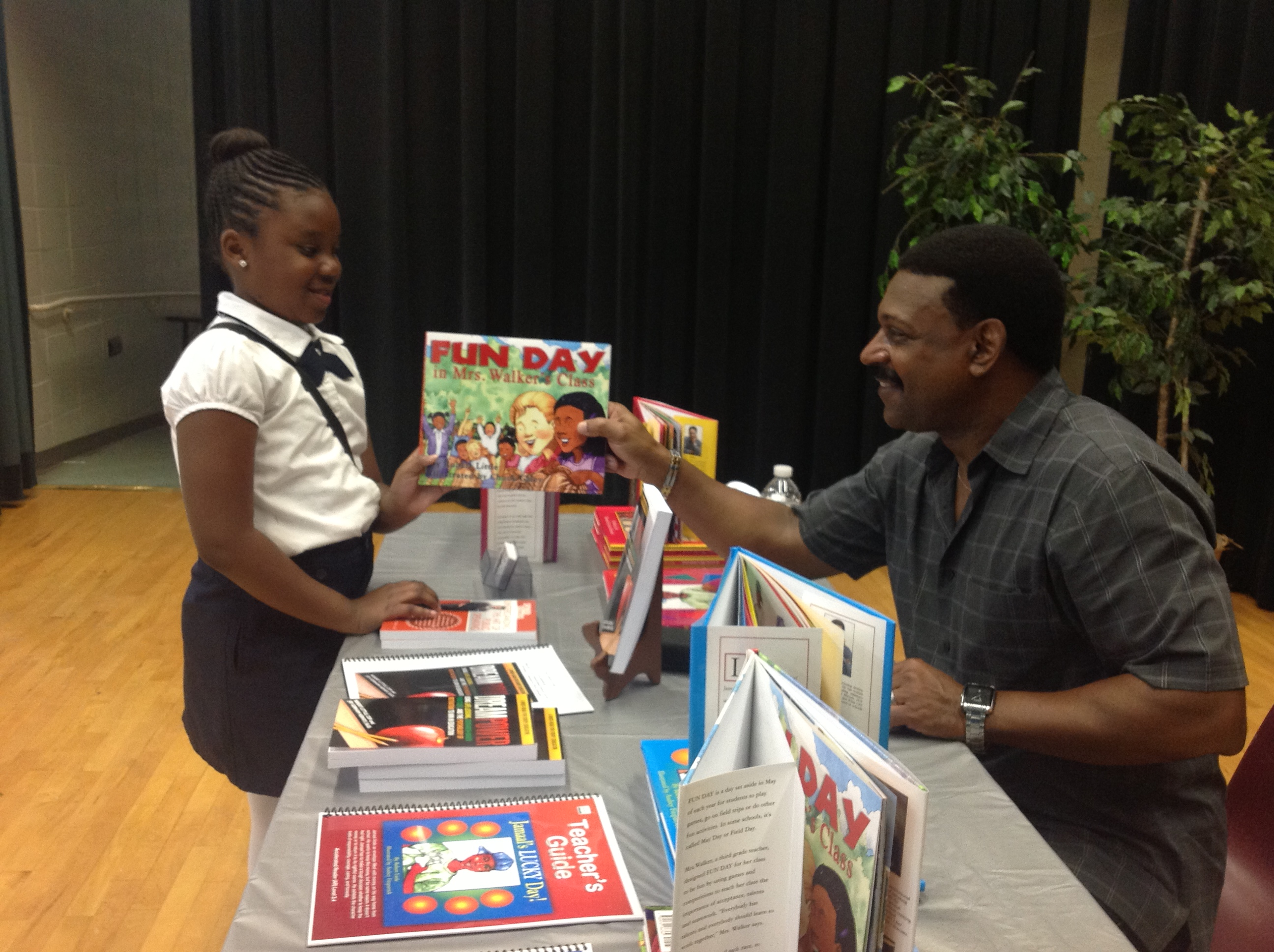 News small post card thumbnail