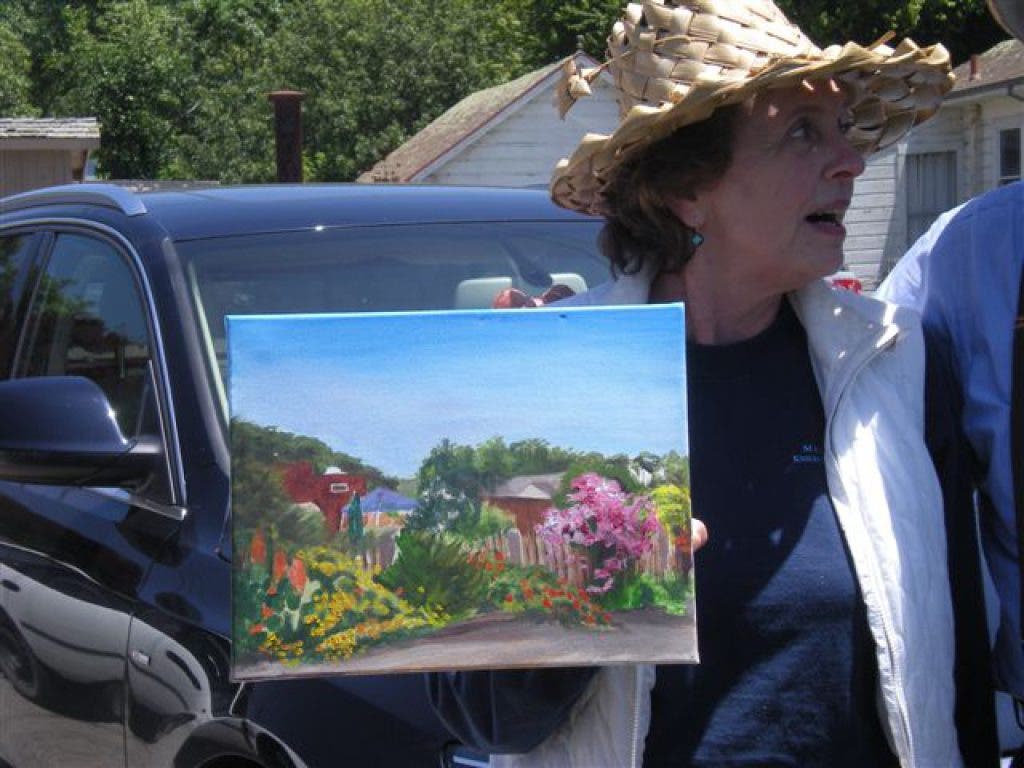 News small post card thumbnail