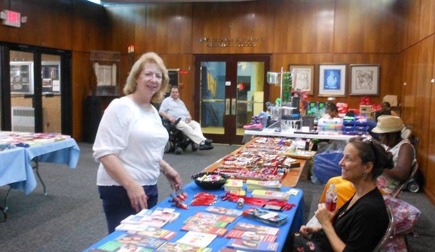 News small post card thumbnail