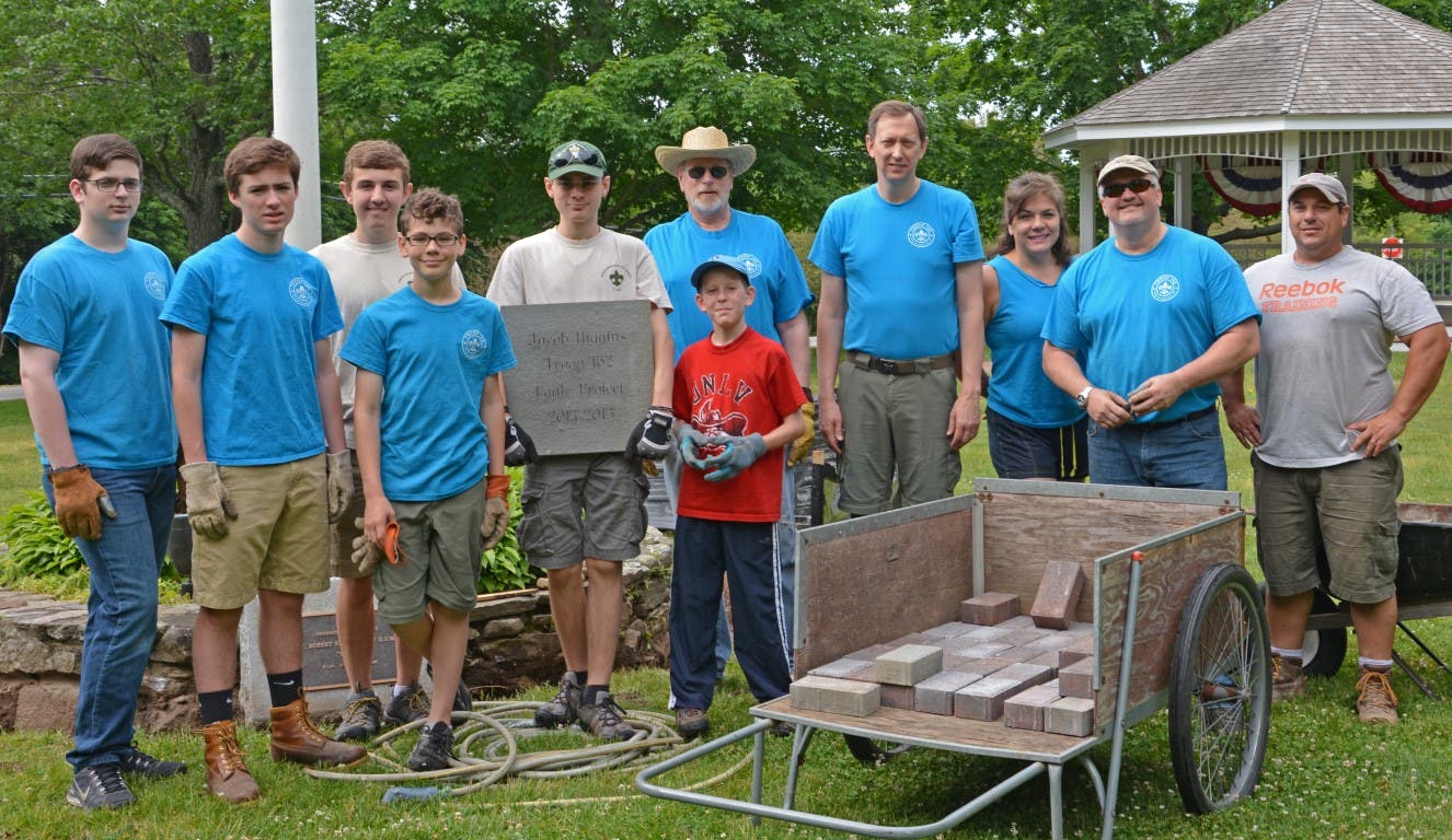 News small post card thumbnail