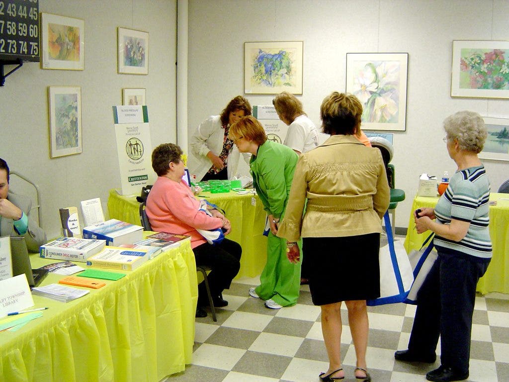 News small post card thumbnail