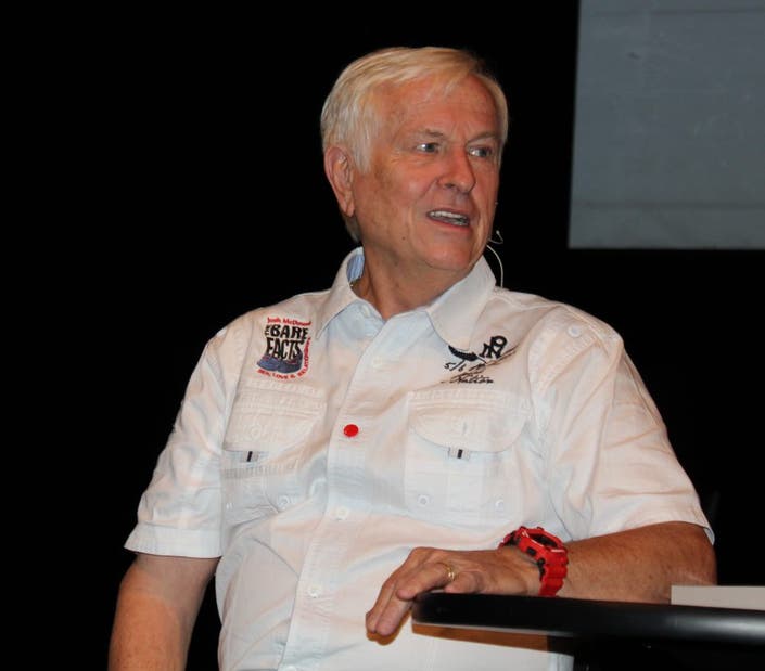 Josh McDowell to Local Christians: Love Thy Muslim Neighbor | San Juan ...