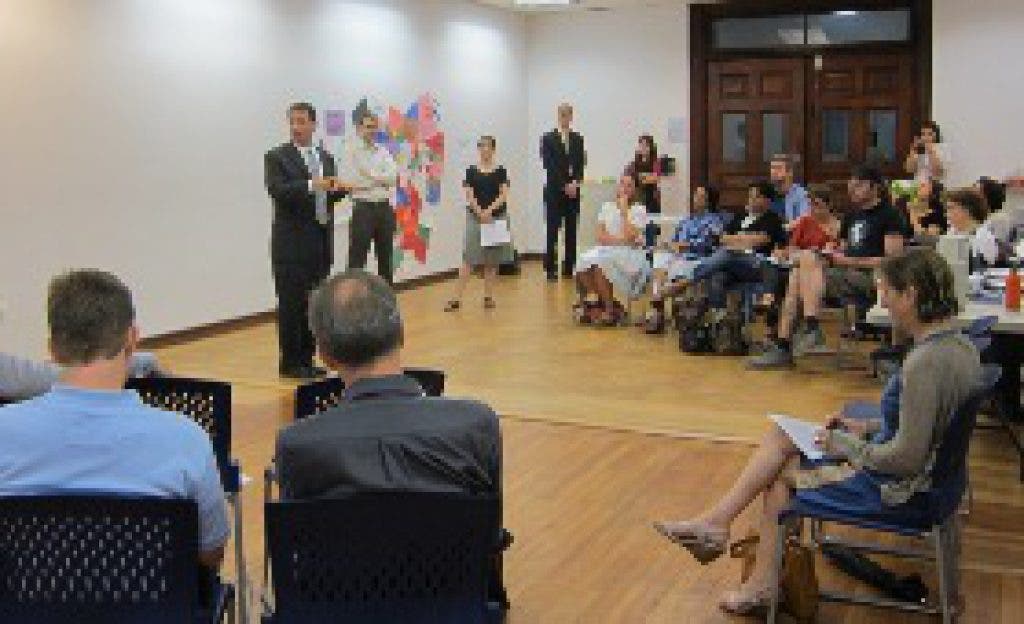 News small post card thumbnail