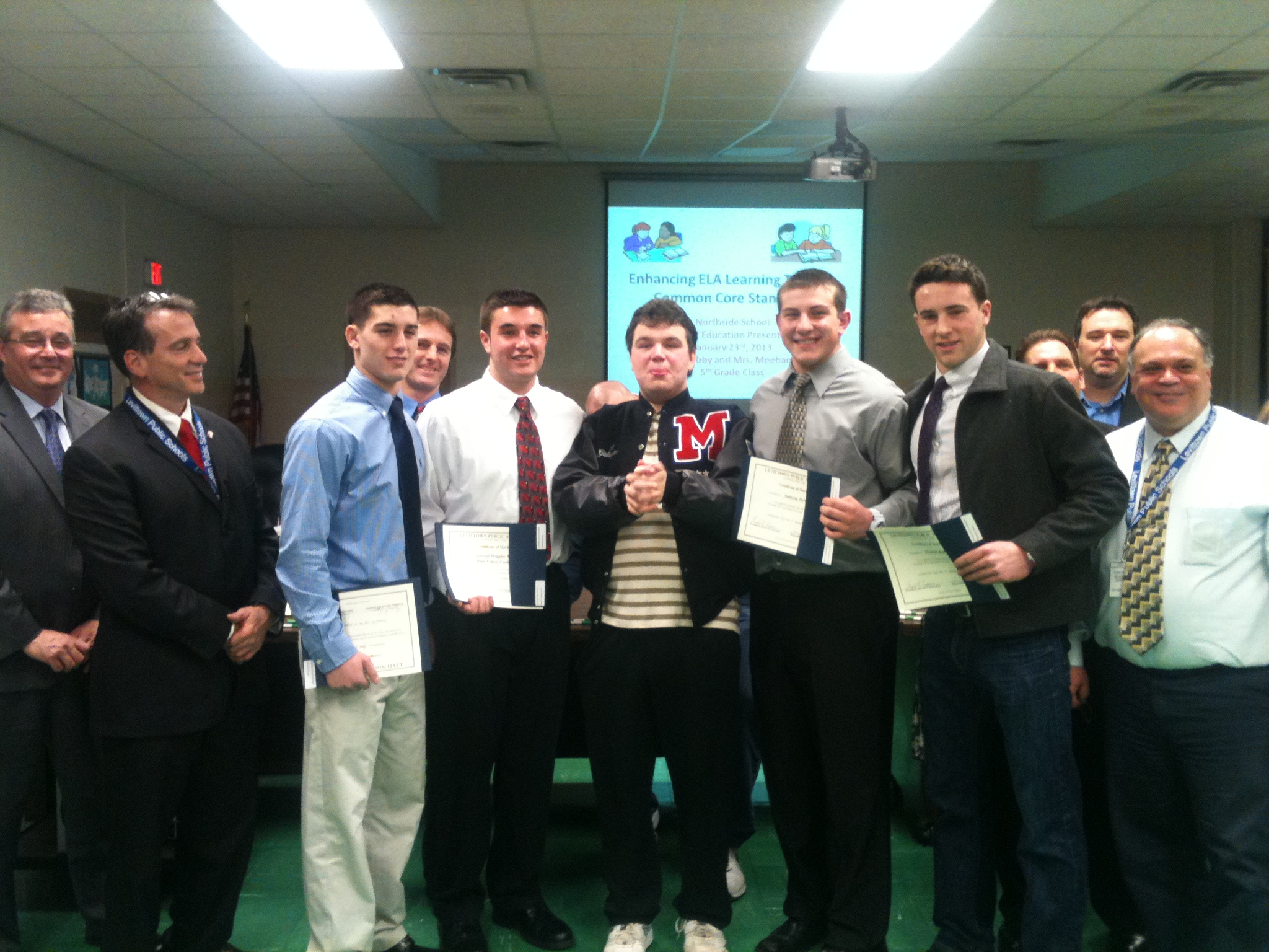 News small post card thumbnail