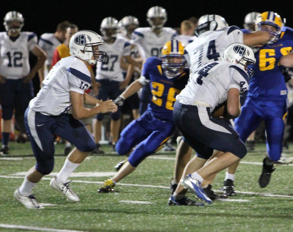 REPLAY Hudson Defeats Rice Lake In Big Rivers Football Opener 24 14 replay-hudson-defeats-rice-lake-in-big-rivers-football-opener-24-14