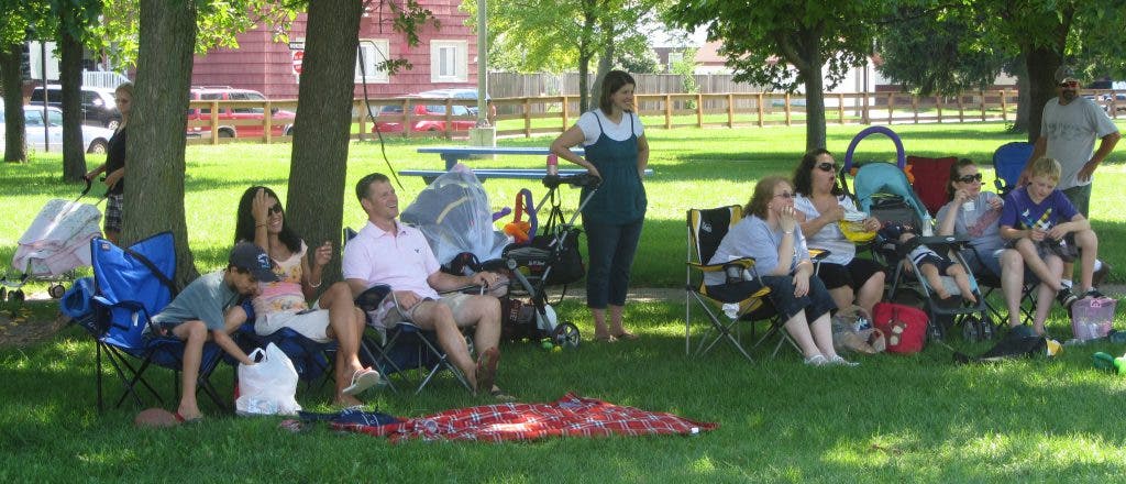 News small post card thumbnail