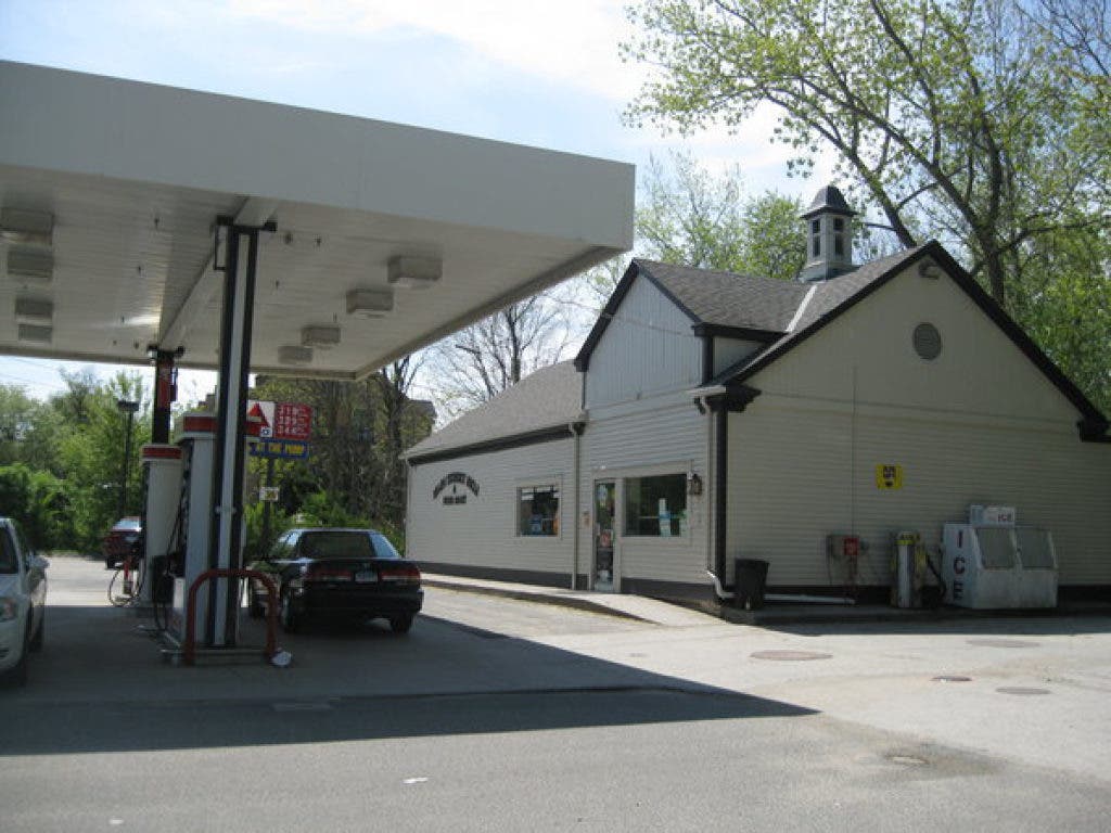 Main Street Deli, Gas Station Sells for 1.1 Million Southbury, CT Patch