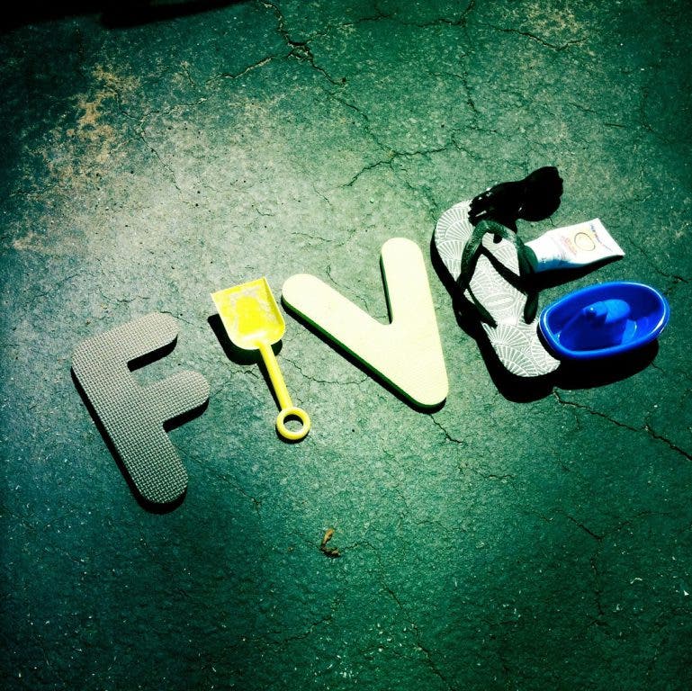 News small post card thumbnail