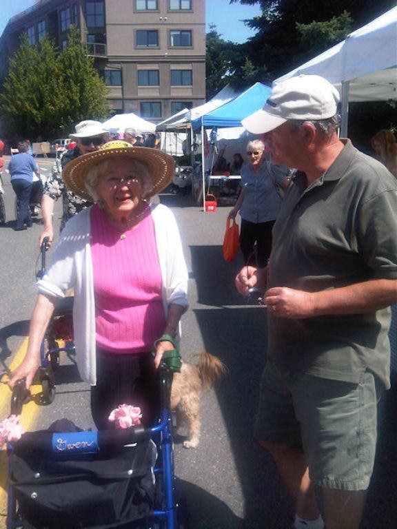 Woodinville Farmers Market Report: a Great Place for Community to Meet