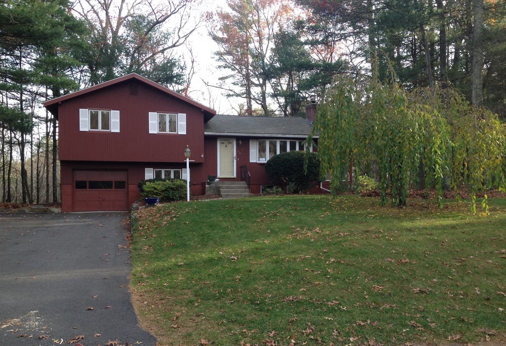 3-Bedroom in Cul-de-Sac Goes for $462,500