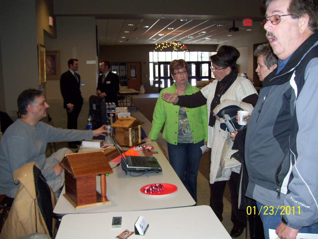 News small post card thumbnail