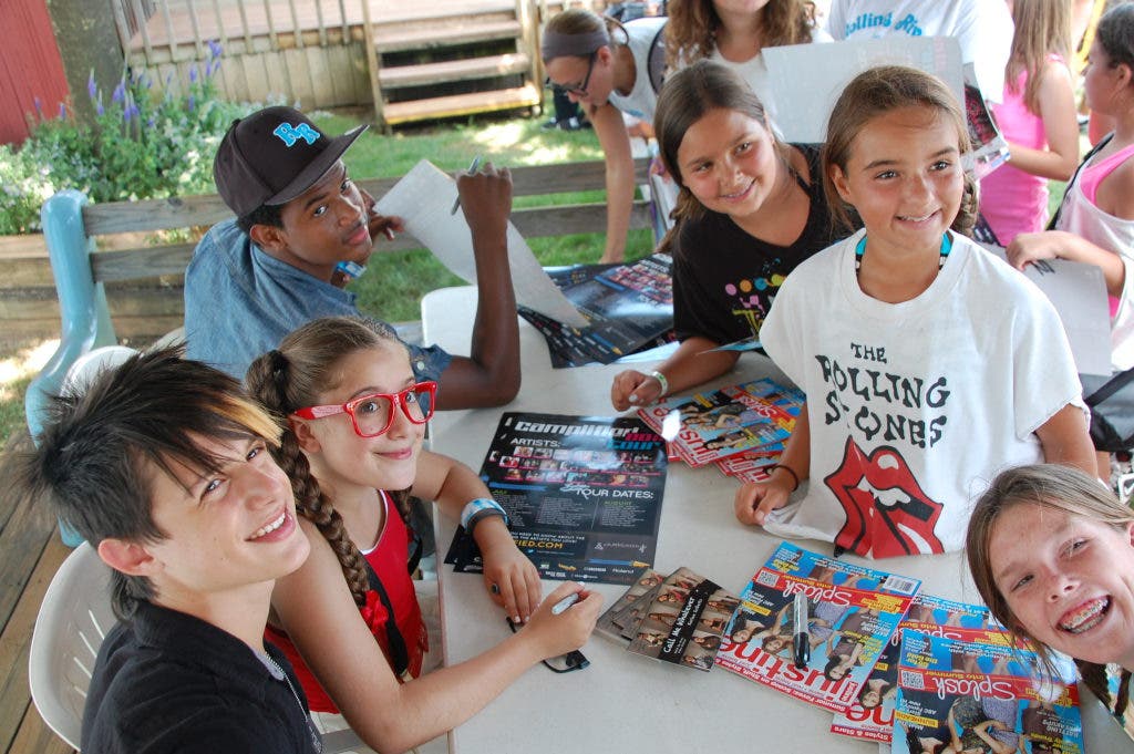 News small post card thumbnail