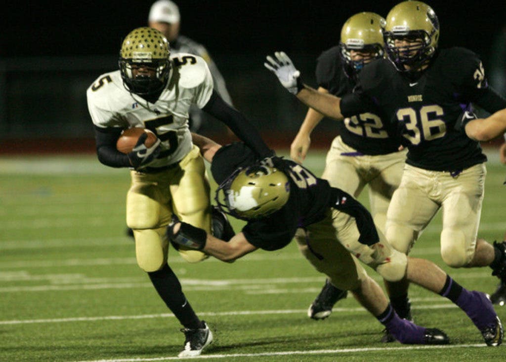 South Brunswick Football Wins Fifth Game Going Away South Brunswick