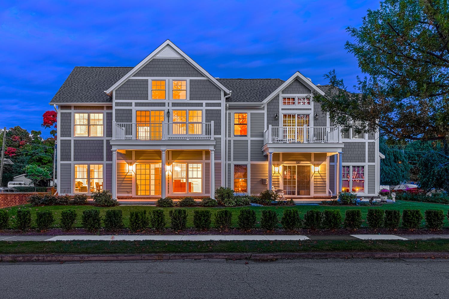 News small post card thumbnail