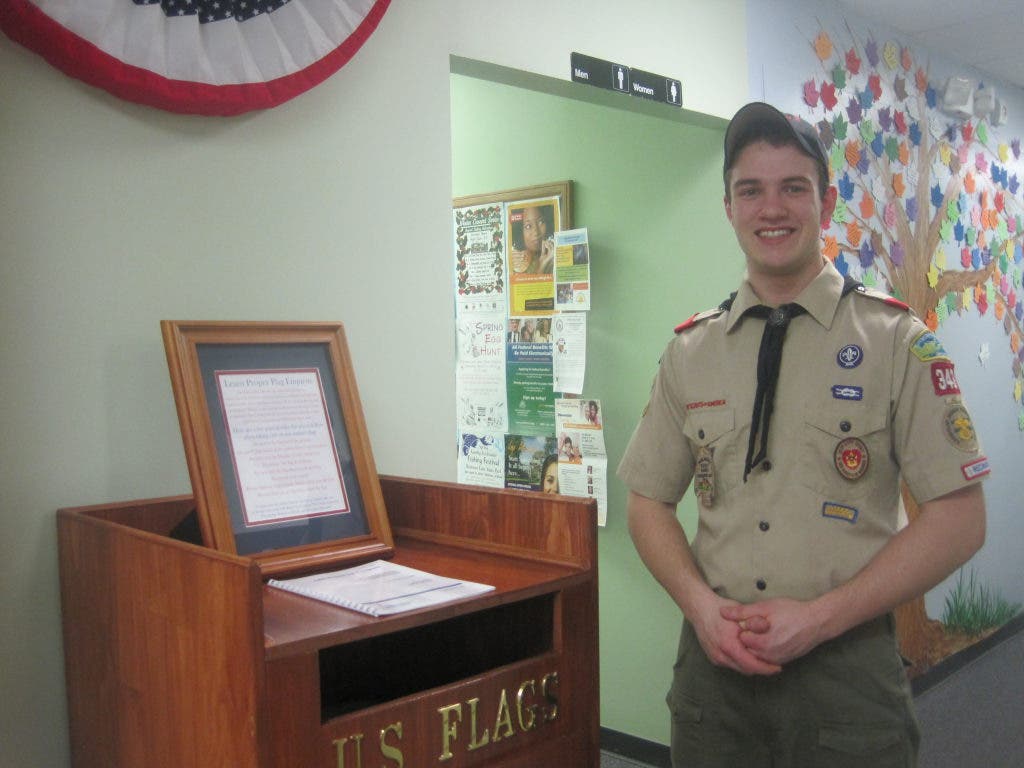 News small post card thumbnail