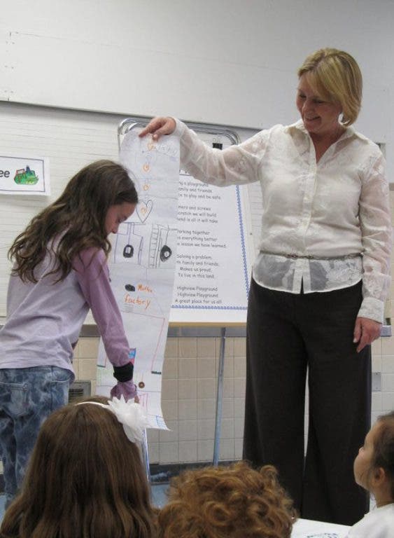 News small post card thumbnail