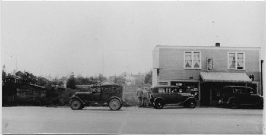 News small post card thumbnail