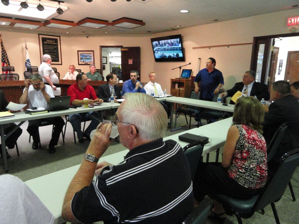 News small post card thumbnail