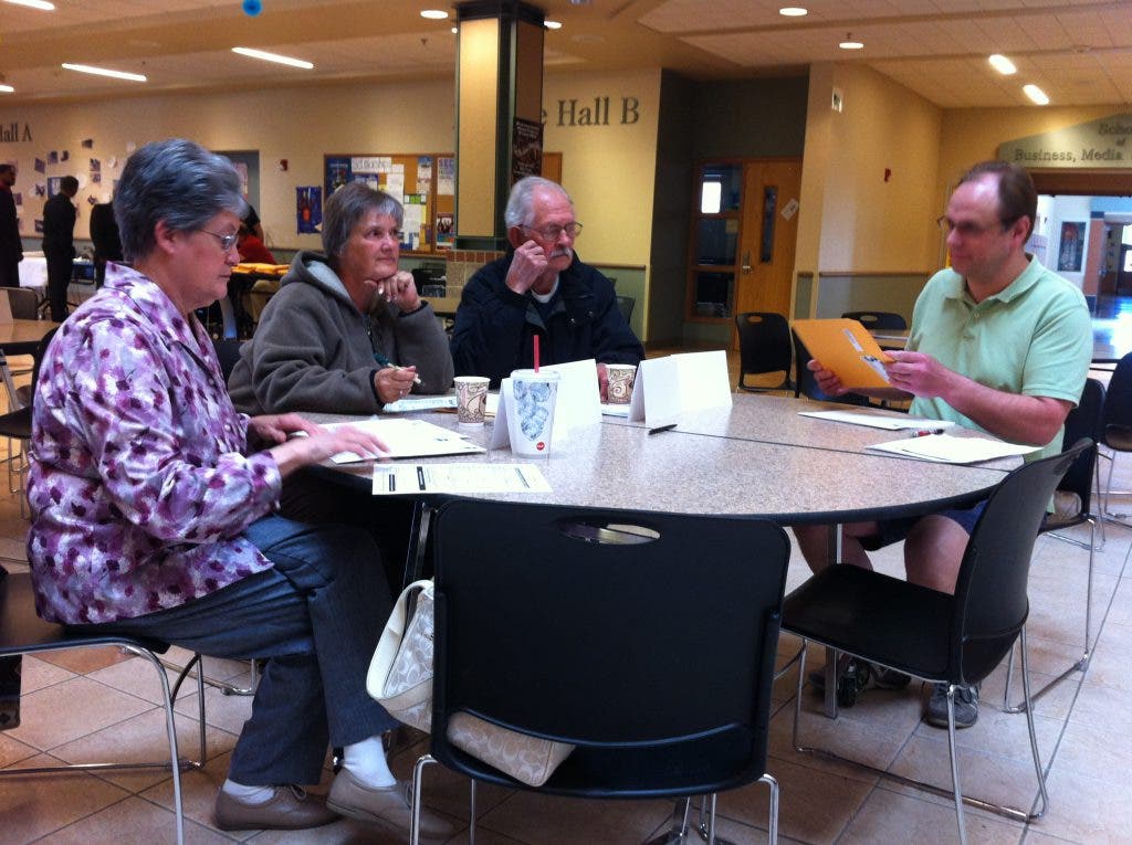 News small post card thumbnail