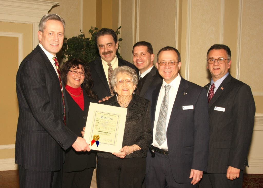 Greater New Hyde Park Chamber of Commerce Installs New Members New