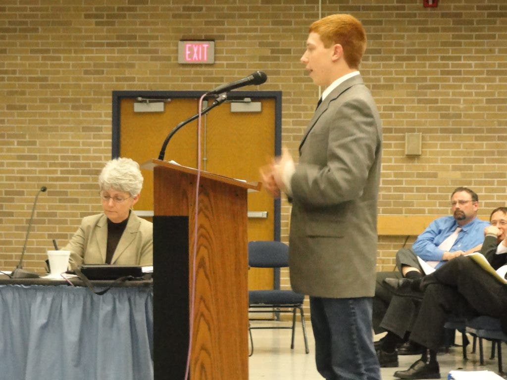 News small post card thumbnail