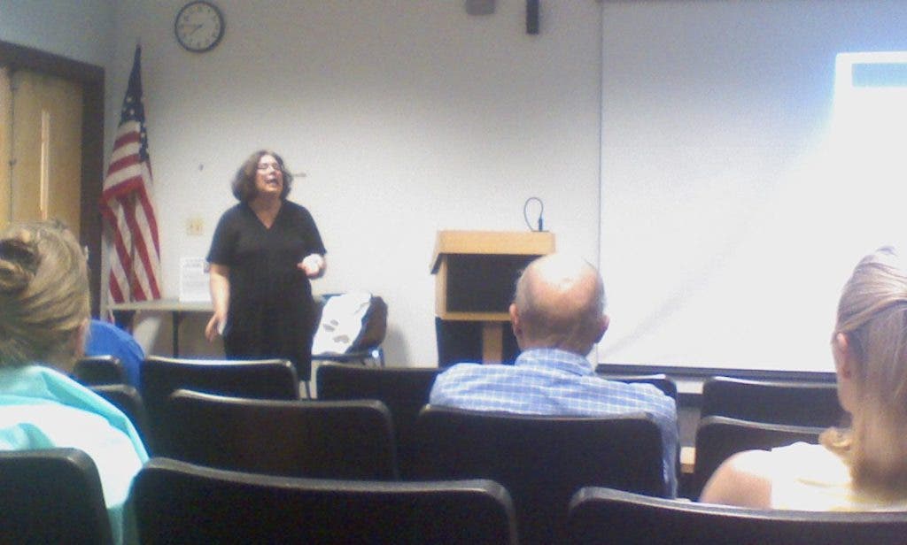 News small post card thumbnail