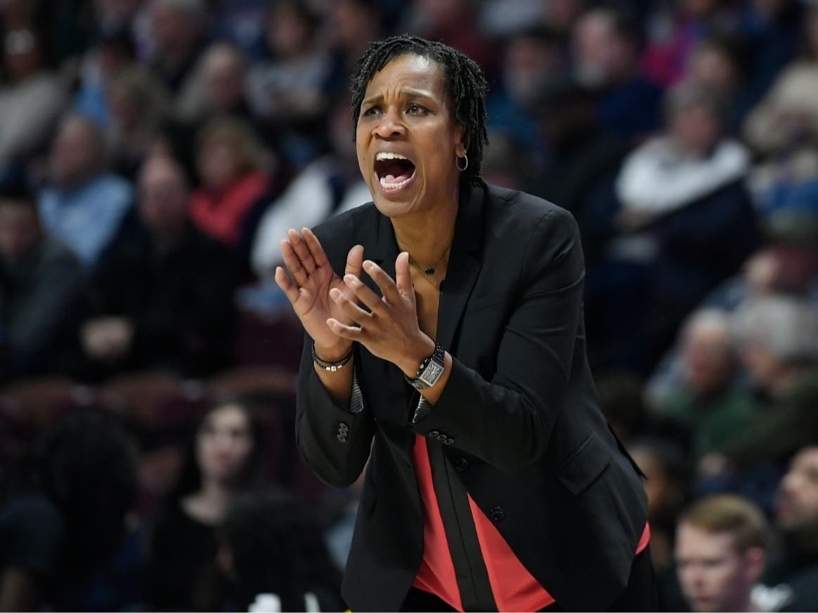 After 18 seasons as an assistant coach for her alma mater, Jamelle Elliott announced she is stepping down from the UConn women’s basketball program to pursue opportunities outside coaching.