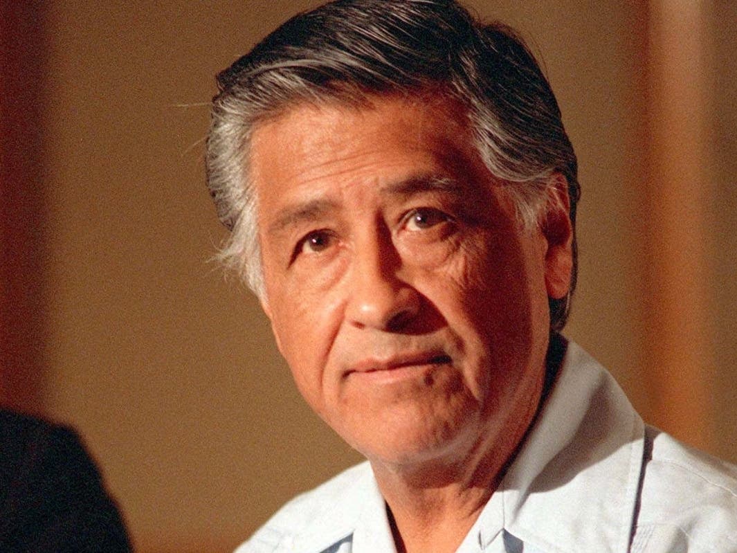 Cesar Chavez speaks during a Los Angeles news conference March 8, 1989.