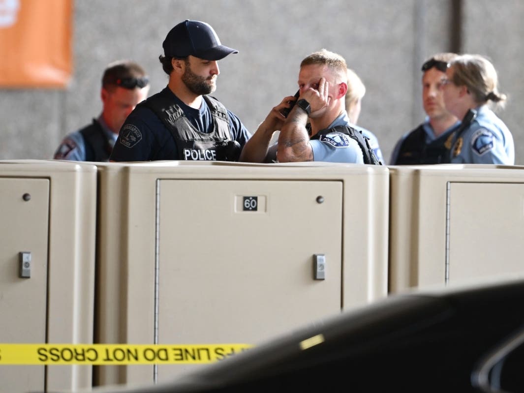'Ambushed' Minneapolis Officer Among 3 Killed In Shootout | Southwest ...
