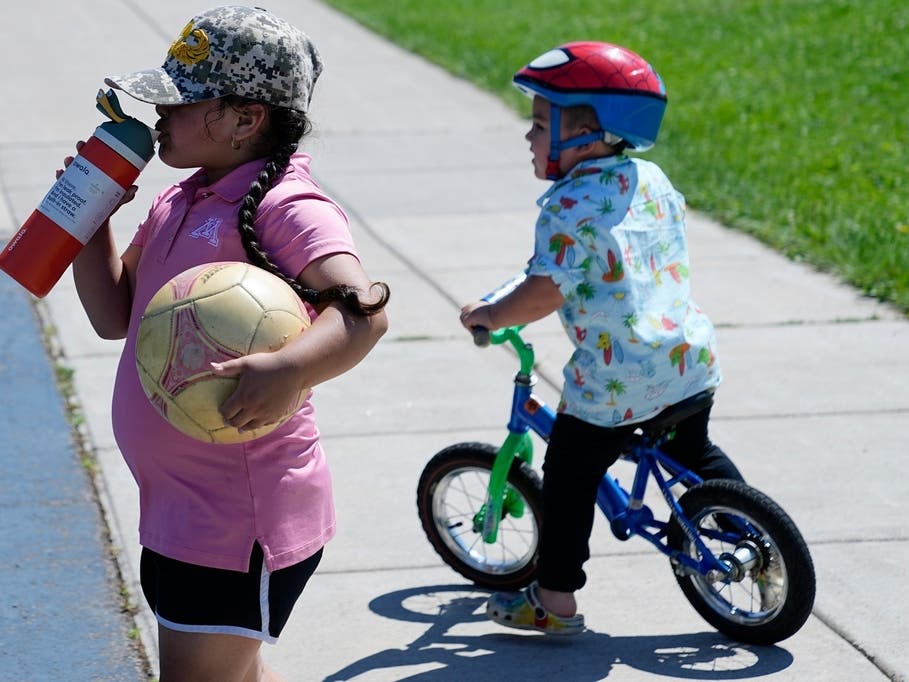 Should You Go Outside Today? Twin Cities Air Quality Explained