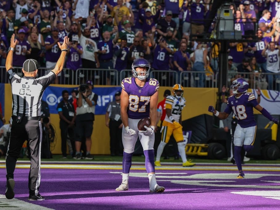 Minnesota Vikings tight end T.J. Hockenson reacts after a touchdown against the Green Bay Packers during an NFL football game in Minneapolis, Sunday, Sept. 13, 2026.