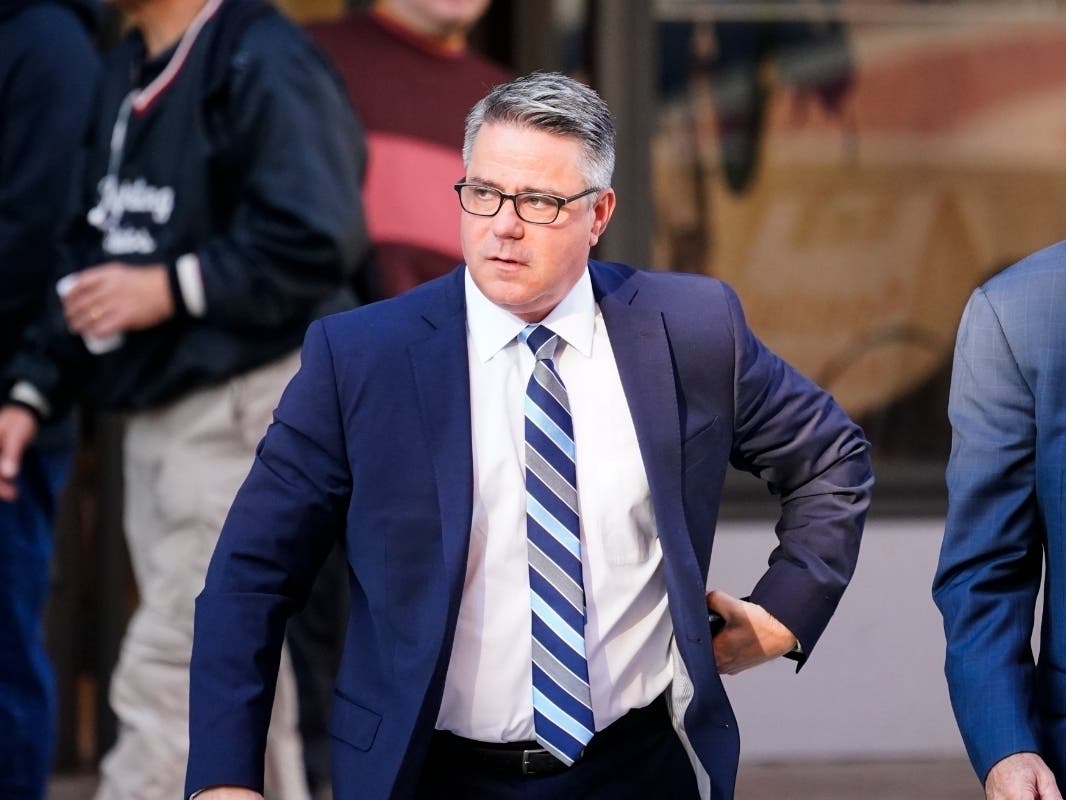 hiladelphia City Council member Bobby Henon walks to the federal courthouse in Philadelphia, Wednesday, Nov. 10, 2021.
