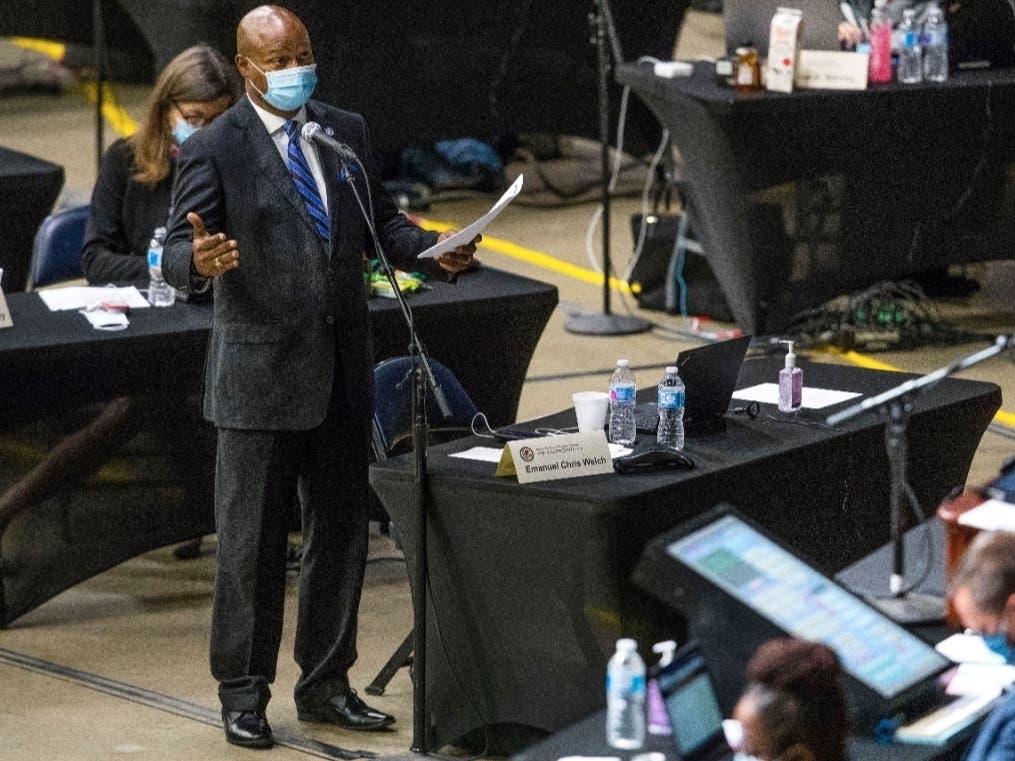 Illinois Speaker Chris Welch (D-Hillside) is pictured during a legislative session at the Bank of Springfield Center in May 2020 in Springfield. He selected Evanston Democrat Robyn Gabel as one of seven assistant majority leaders. 
