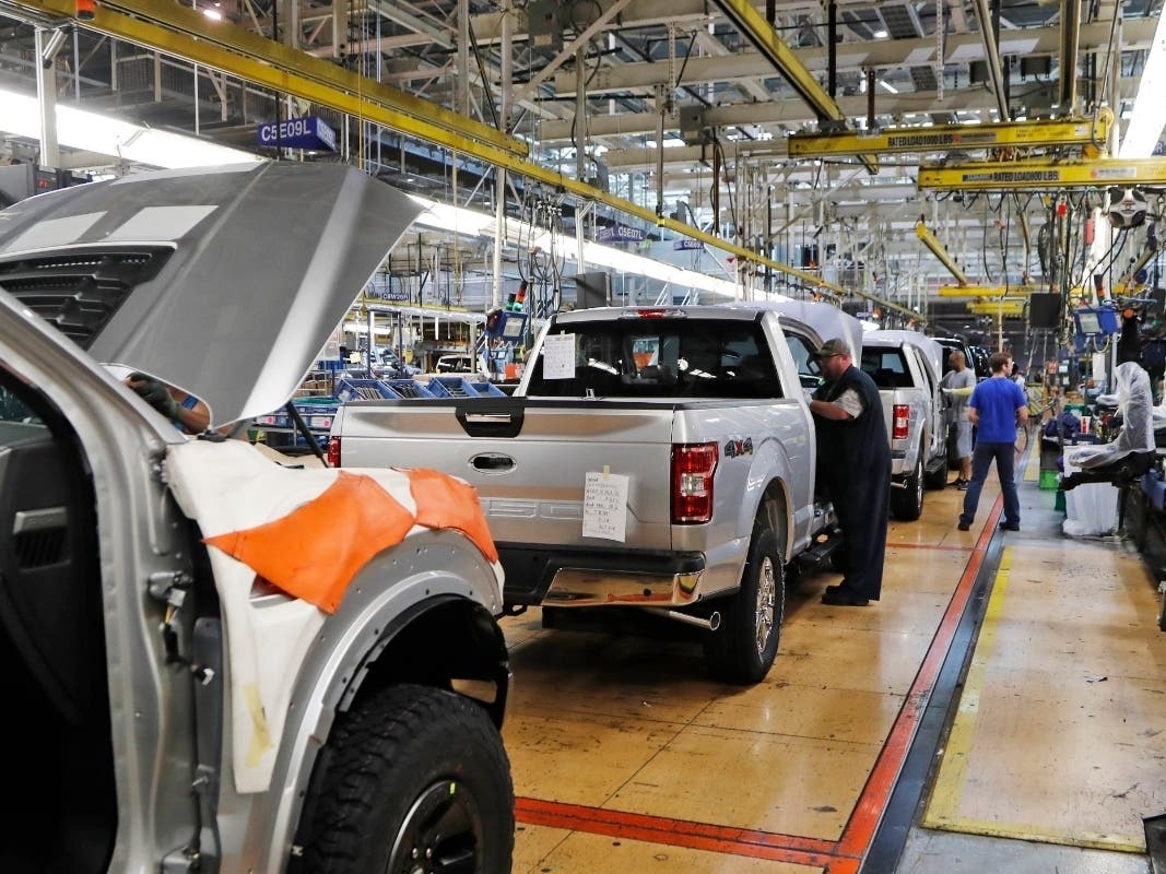 Sources told the Associated Press that Detroit's three automakers will shut down their factories for two weeks to keep its members safe from the spreading coronavirus.