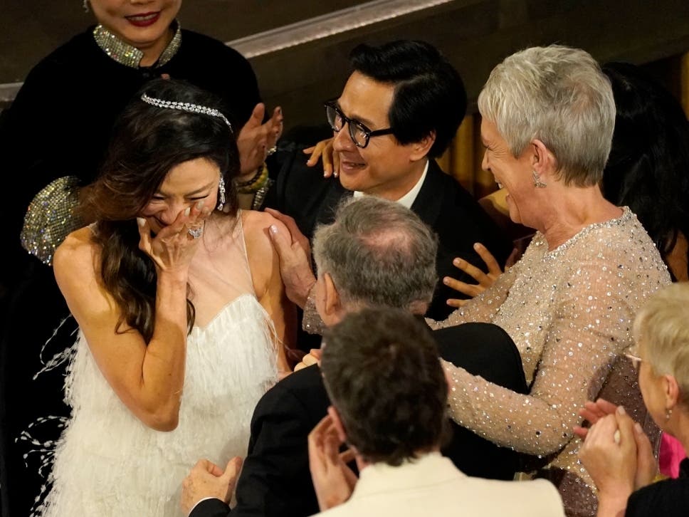 Michelle Yeoh,Jamie Lee Curtis,Ke Huy Quan