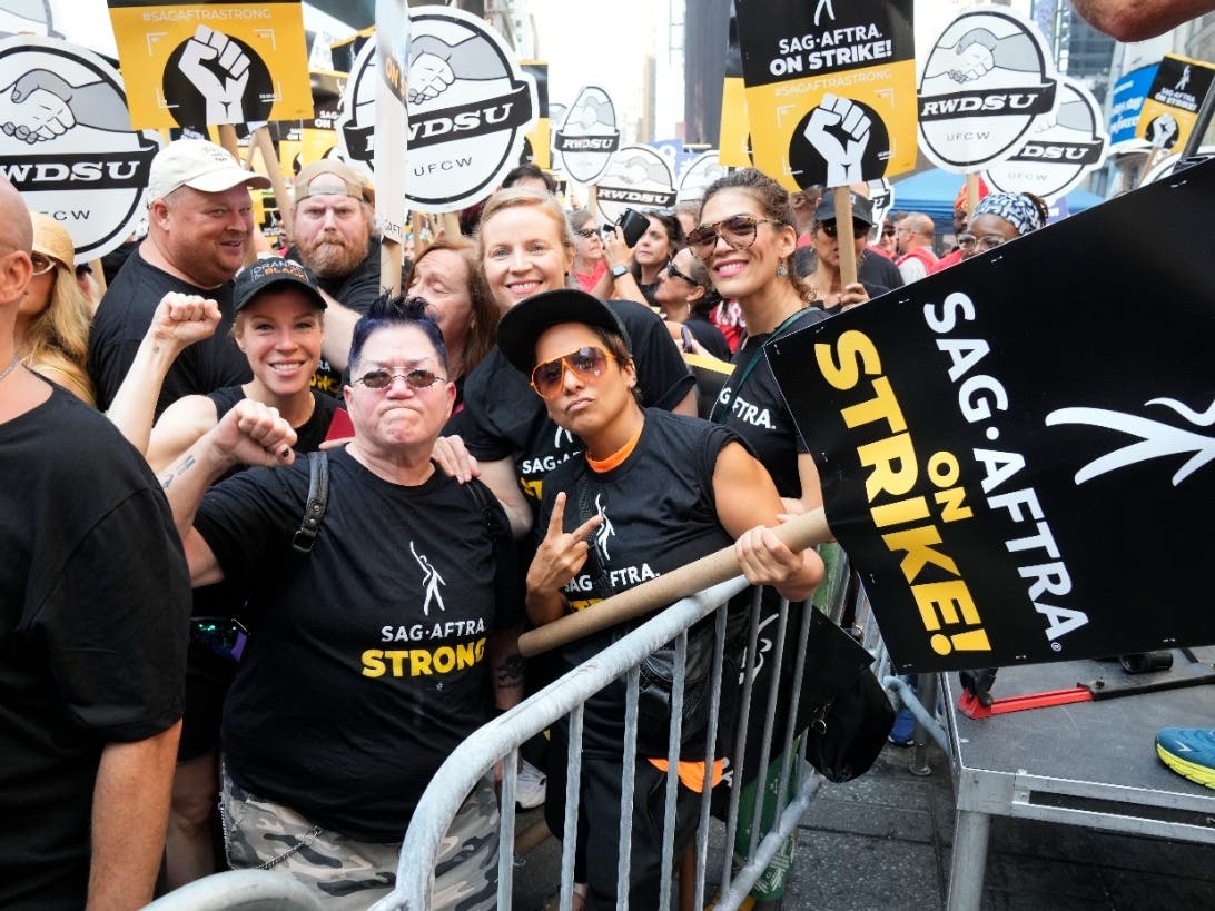 Stars Rally With Actors Union In Times Square | New York City, NY Patch