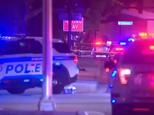 Man Killed In Orlando Hotel Standoff After Shooting 2 Police Officers ...
