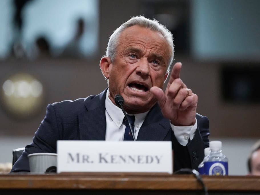 Robert F. Kennedy Jr., President Donald Trump's choice to be Secretary of Health and Human Services, appears before the Senate Finance Committee for his confirmation hearing, at the Capitol in Washington, Jan. 29, 2025. 