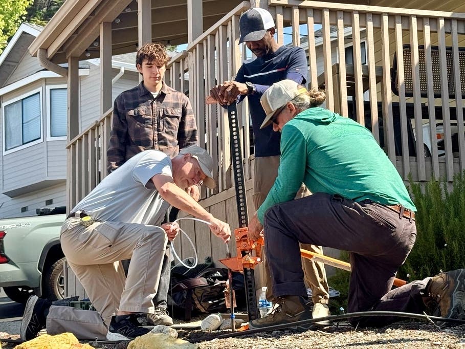 Tim Nelligan, an expert in soil vapor testing, confirmed by phone Thursday that he was on the premises, gathering samples from the yards of Flores and a neighbor.