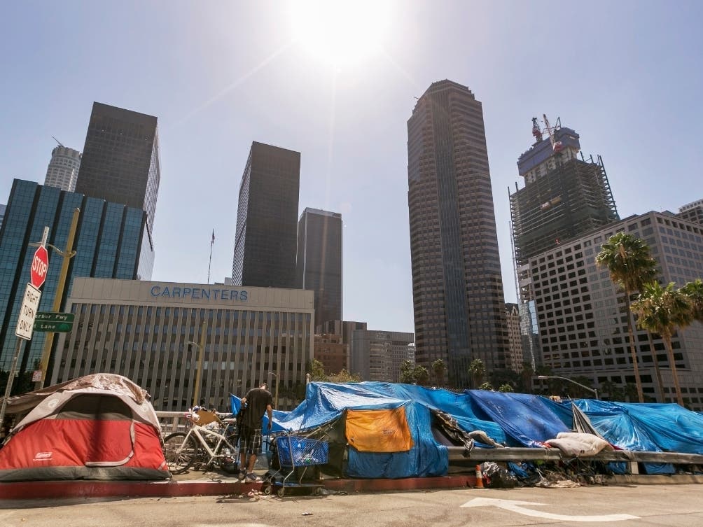 Los Angeles Mayor Eric Garcetti says he hopes to reach a preliminary agreement with the Trump administration on a joint plan to help combat the city's swelling homelessness crisis.