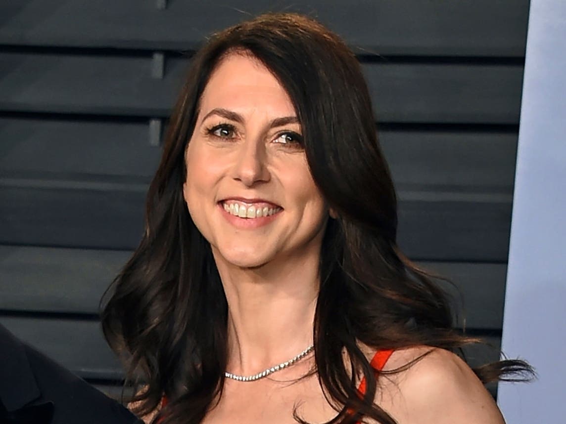 In this March 4, 2018, file photo, then-MacKenzie Bezos arrives at the Vanity Fair Oscar Party in Beverly Hills, Calif. 