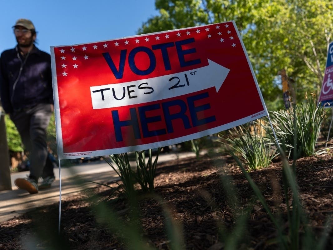 Fredericksburg voters backed the redistricting amendment with 65.8% support, while Stafford and Spotsylvania counties both voted "no."