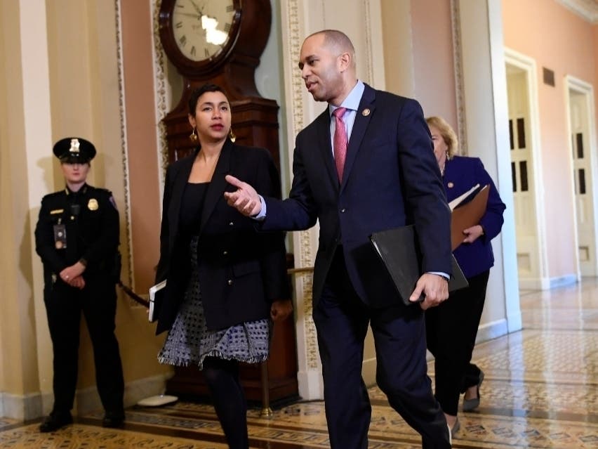 Congressman Hakeem Jeffries, seen walking into Congress, will introduce state Sen. Zellnor Myrie at Myrie's state of the district address.