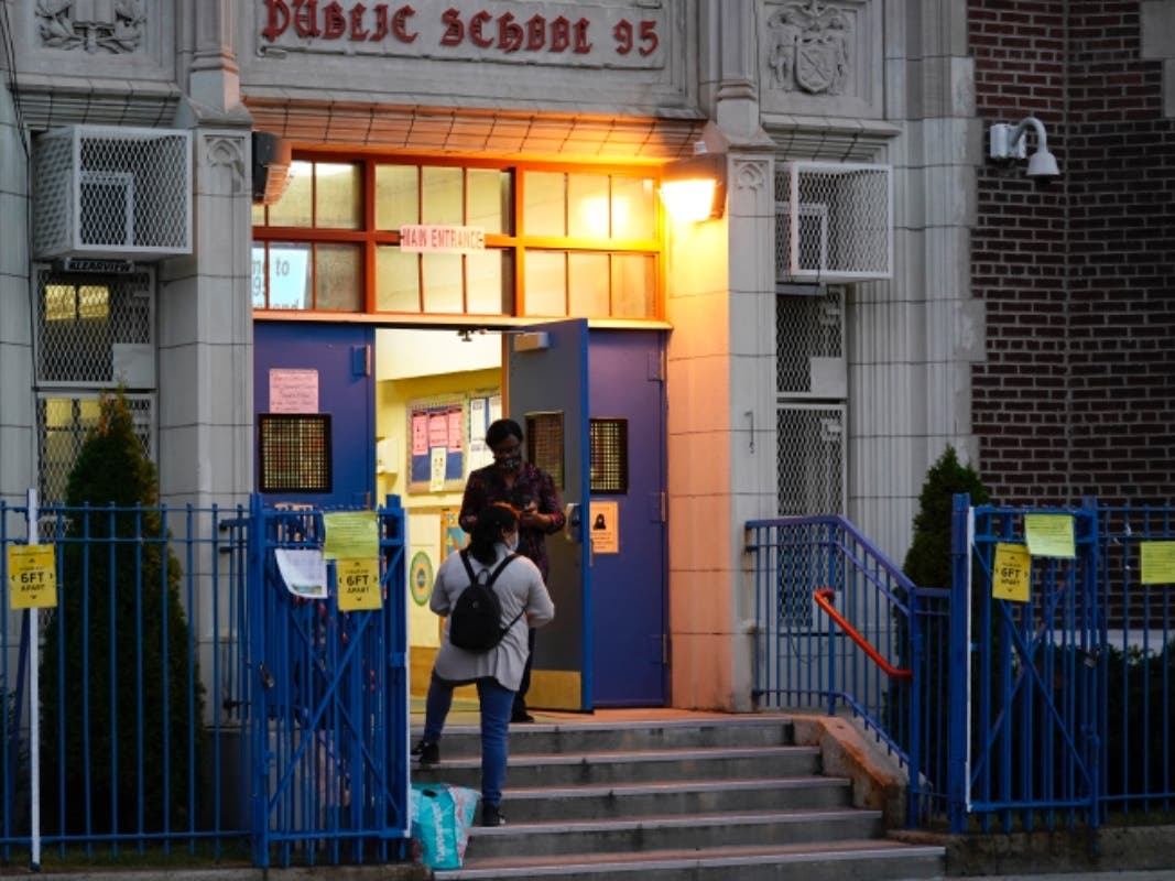 Low coronavirus cases in the city’s public schools haven’t stopped a steady exodus of students choosing to learn from home.