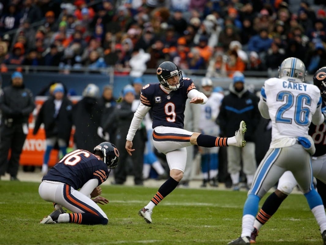 Former Bears Kicker Robbie Gould Resigns As Saint Viator Football Coach